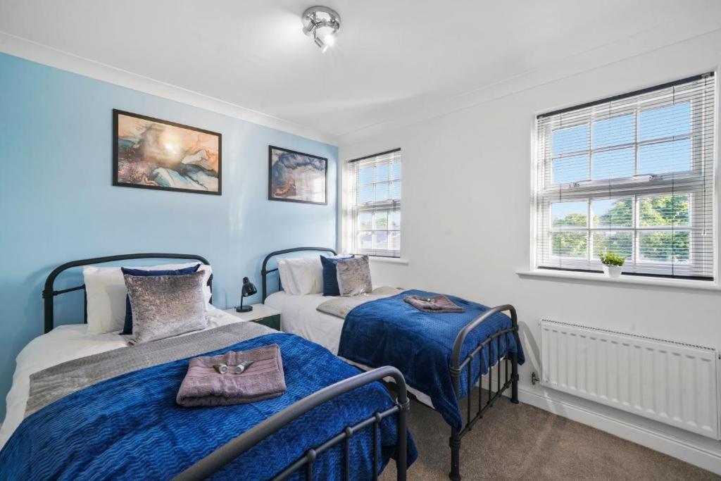 Holiday home Stylish House Sleeps 10 York