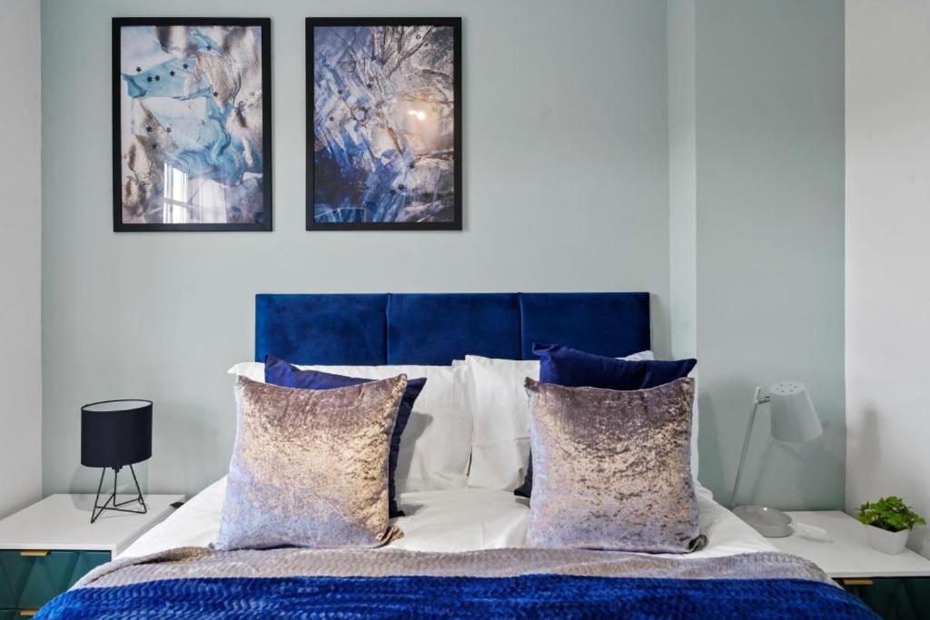 Holiday home Stylish House Sleeps 10 York